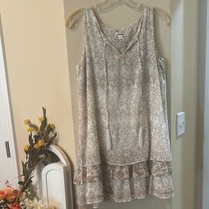 Xhilaration Cream and Brown Patterned Dress